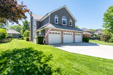 1870 Fox Meadow Ct, Gurnee, IL 60031 photo 3