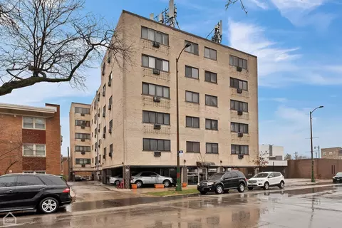 7540 N Ridge Blvd #4B, Chicago, IL 60645