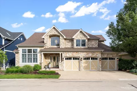 13137 S Lake Mary Dr, Plainfield, IL 60585