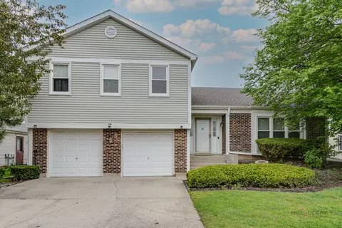 54 E Fox Hill Dr, Buffalo Grove, IL 60089