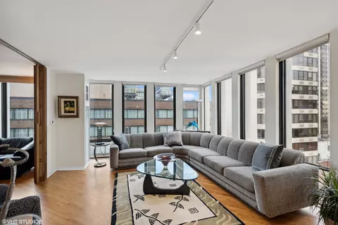 Living - 200 E Delaware Pl #18C, Chicago, IL 60611 photo 1 of 3