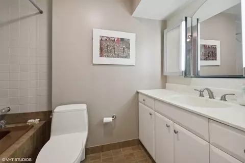 Bath - 200 E Delaware Pl #18C, Chicago, IL 60611 photo 2 of 2