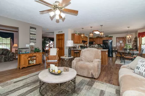 1104 Kings Mill Rd, Normal, IL 61761 photo 13
