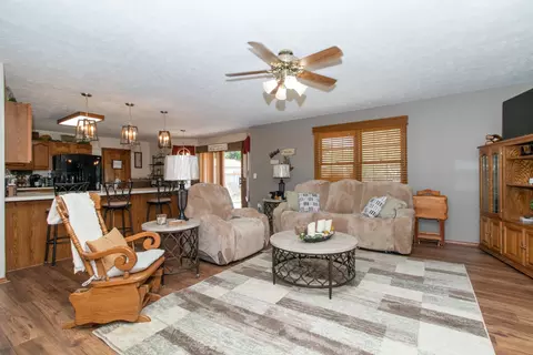 1104 Kings Mill Rd, Normal, IL 61761 photo 14