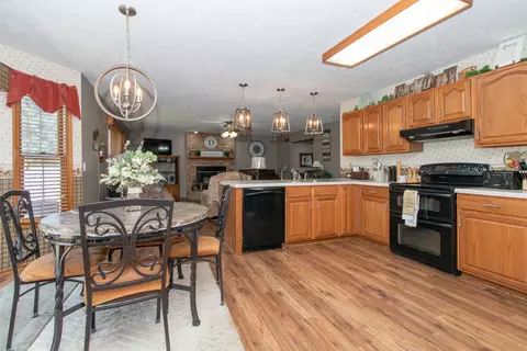 1104 Kings Mill Rd, Normal, IL 61761 photo 19