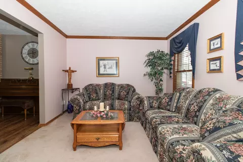 1104 Kings Mill Rd, Normal, IL 61761 photo 5