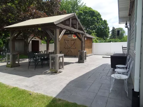 Exterior - 751 Duncan Dr, Aurora, IL 60506 photo 9 of 12