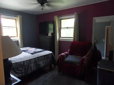 Bedroom - 751 Duncan Dr, Aurora, IL 60506 photo 2 of 2