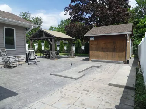 Exterior - 751 Duncan Dr, Aurora, IL 60506 photo 10 of 12