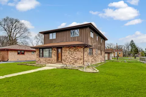 11649 S Lawler Ave, Alsip, IL 60803