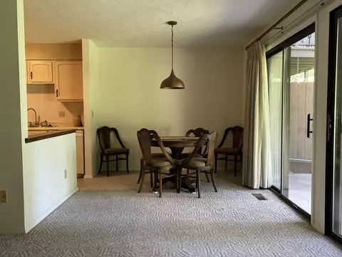 19 Brandywine Ct #19, Bloomington, IL 61704 photo 4