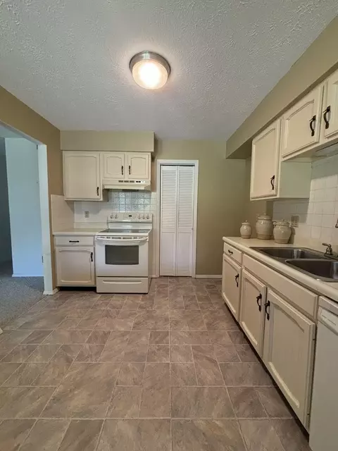 19 Brandywine Ct #19, Bloomington, IL 61704 photo 7