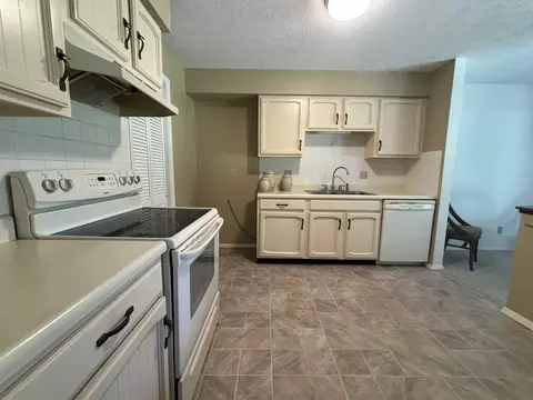 19 Brandywine Ct #19, Bloomington, IL 61704 photo 6