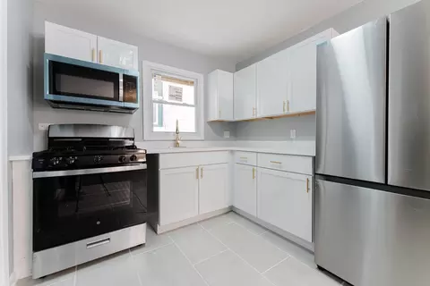 Kitchen - Undisclosed, Harvey, IL 60426 photo 3 of 3