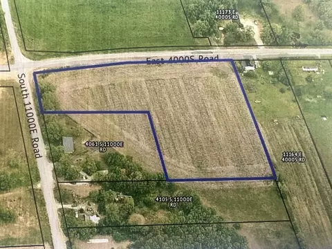 11000 E 4000 S Rd, Pembroke Township, IL 60958