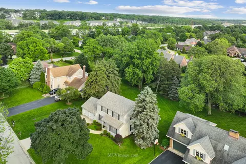 716 Gregford Rd, Burr Ridge, IL 60527 photo 37