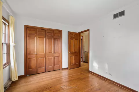 716 Gregford Rd, Burr Ridge, IL 60527 photo 28