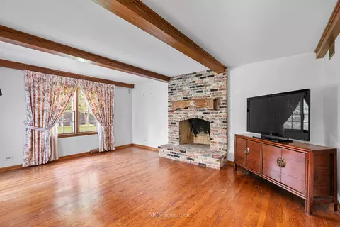 716 Gregford Rd, Burr Ridge, IL 60527 photo 16