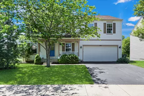 957 Sioux Dr, Round Lake Heights, IL 60073