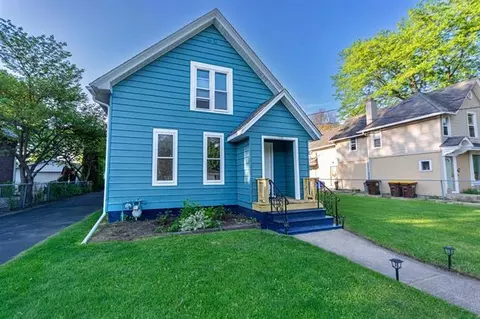 1208 Jackson St, Rockford, IL 61107