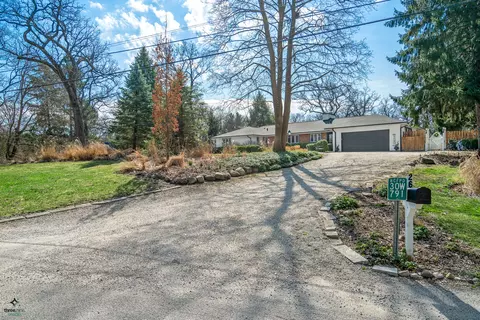 26 Braeburn Ln, Barrington Hills, IL 60010