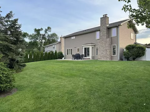 869 Kent Cir, Bartlett, IL 60103 photo 25