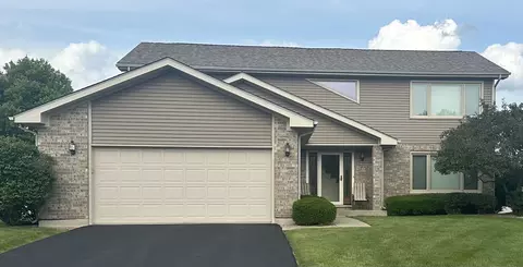 869 Kent Cir, Bartlett, IL 60103