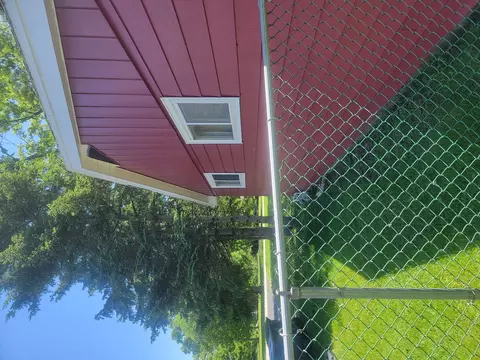 Exterior - 22940 Lahon Rd, Steger, IL 60475 photo 5 of 7