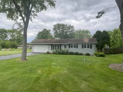 11 N717 Win Haven Dr, Elgin, IL 60123 photo 1