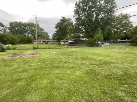 11 N717 Win Haven Dr, Elgin, IL 60123 photo 18