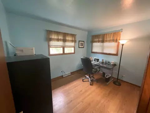 11 N717 Win Haven Dr, Elgin, IL 60123 photo 8