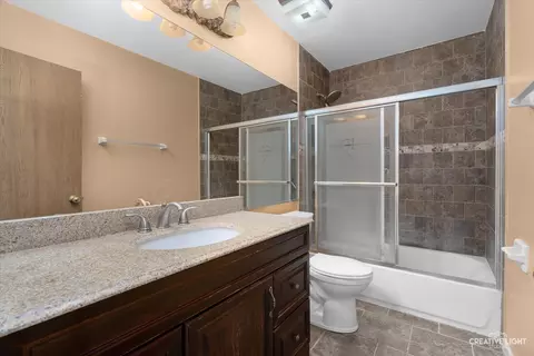 1308 Newcastle Ln, Bartlett, IL 60103 photo 19