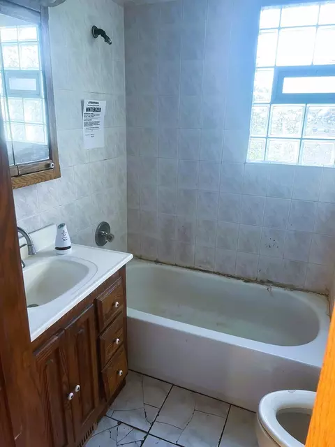 8515 S 78th Ave, Bridgeview, IL 60455 photo 12
