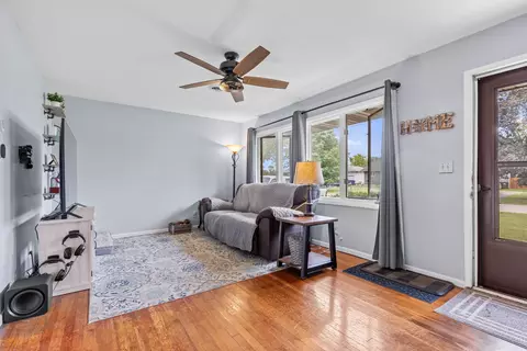 Living - 17320 Johnson St, Union, IL 60180 photo 1 of 2