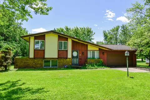 522 Kennedy Dr, Cullom, IL 60929