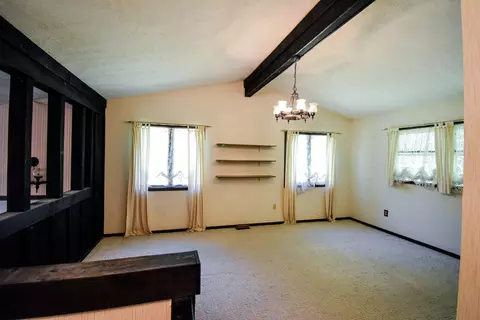 522 Kennedy Dr, Cullom, IL 60929 photo 10