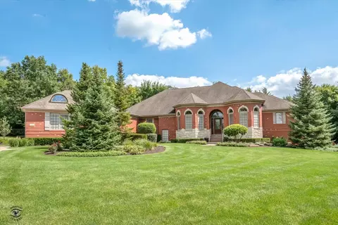 1124 Green Glen Ct, New Lenox, IL 60451