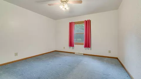 1152 E Helle Rd, Oregon, IL 61061 photo 18