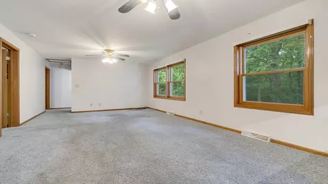 1152 E Helle Rd, Oregon, IL 61061 photo 5