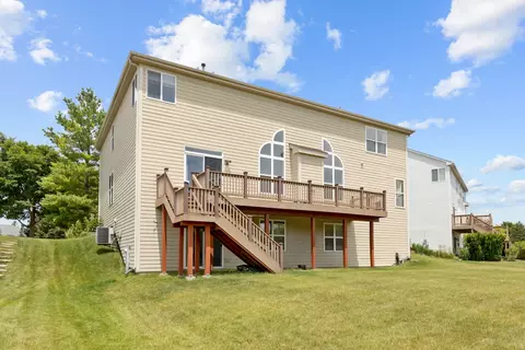 Exterior - 617 Erin Dr, Elgin, IL 60124 photo 3 of 7