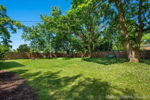 5 E Gartner Rd, Naperville, IL 60540 photo 23