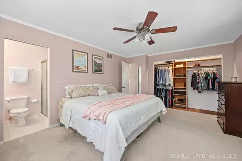 5 E Gartner Rd, Naperville, IL 60540 photo 12