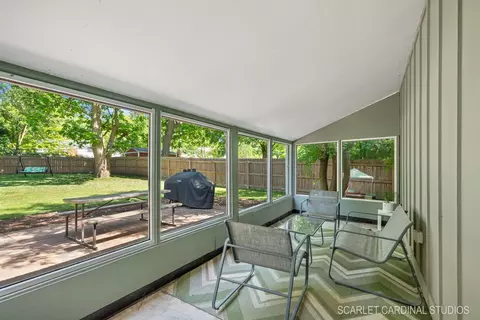5 E Gartner Rd, Naperville, IL 60540 photo 21