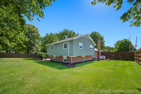 5 E Gartner Rd, Naperville, IL 60540 photo 24