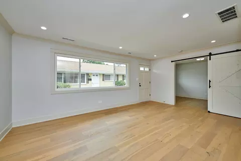 817 Valley Stream Dr #B, Wheeling, IL 60090 photo 7