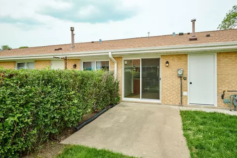 817 Valley Stream Dr #B, Wheeling, IL 60090 photo 31