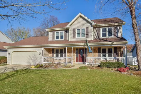 1353 Lance Ln, Carol Stream, IL 60188