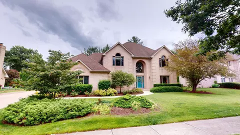 409 Shagbark Ln, Roselle, IL 60172