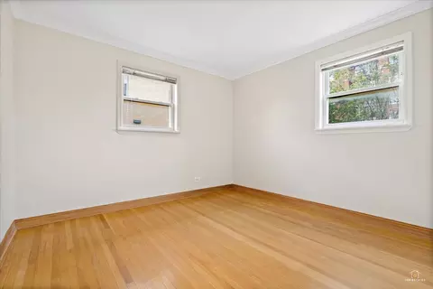 374 Alles St, Des Plaines, IL 60016 photo 12