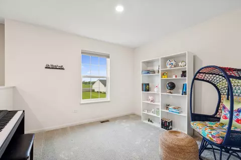 Entry Way - 7008 Liam Ln, Mchenry, IL 60050 photo 4 of 4